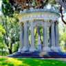 Stroll in Capricho Park and Photography Call