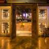 Pub Night & Delicious Dishes Accompanying 90's Songs