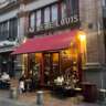 Sortons Au Bar À Vin