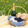 Sip, Stroll & Mingle — A Sunday in the Vineyards